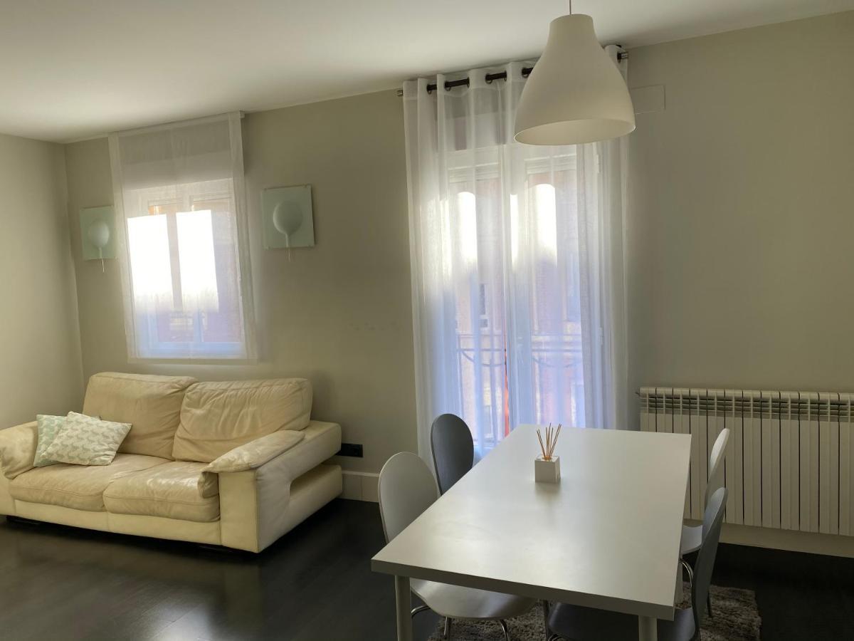 Apartamentos Logrono Centro, Tic Tac, Wifi Exterior photo